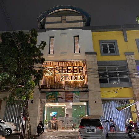 Sleep Studio Hotel City Center سورابايا المظهر الخارجي الصورة