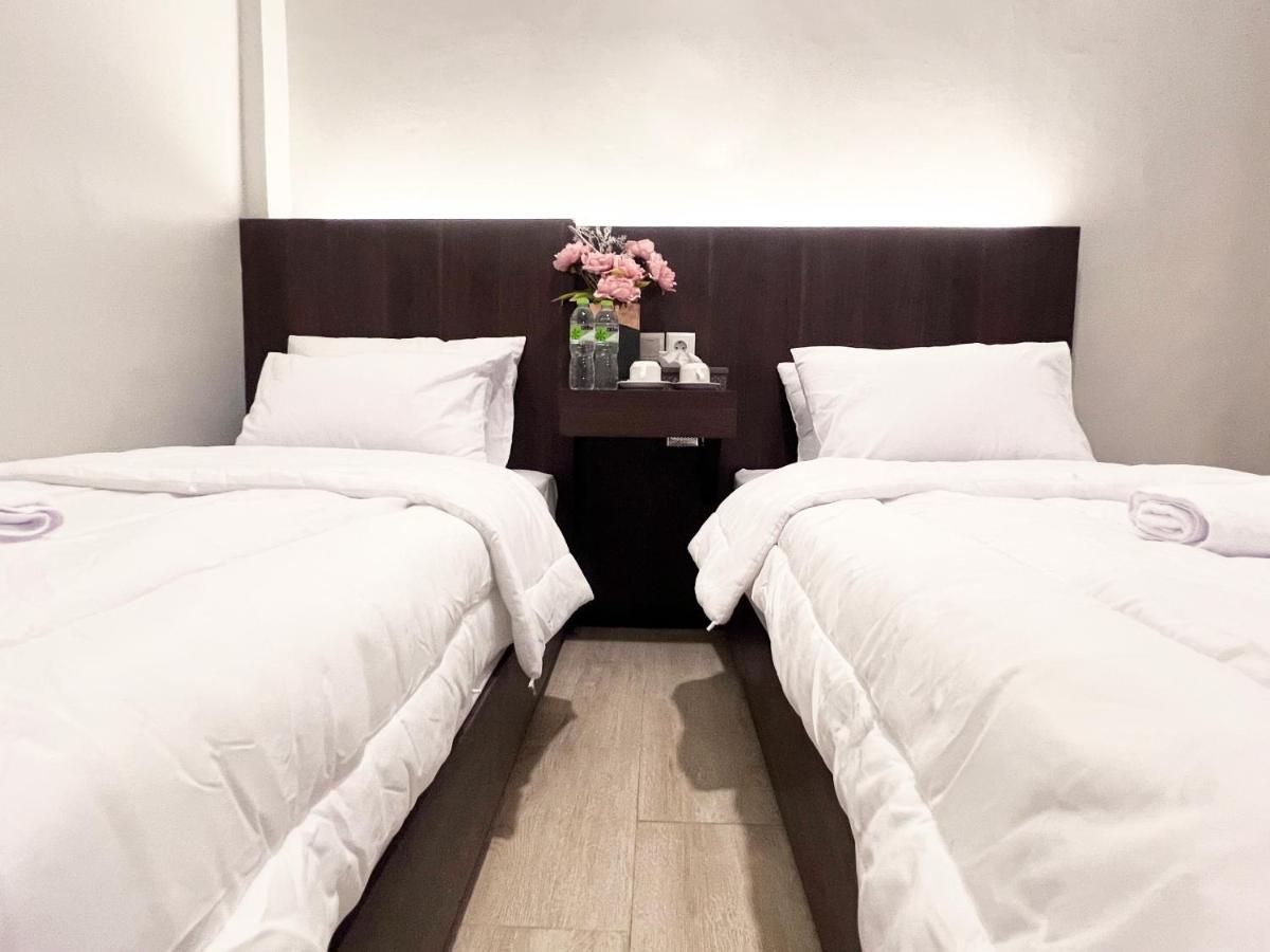 Sleep Studio Hotel City Center سورابايا المظهر الخارجي الصورة