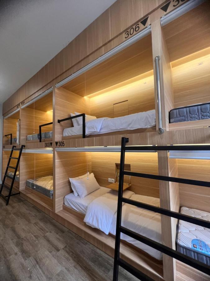 Sleep Studio Hotel City Center سورابايا المظهر الخارجي الصورة