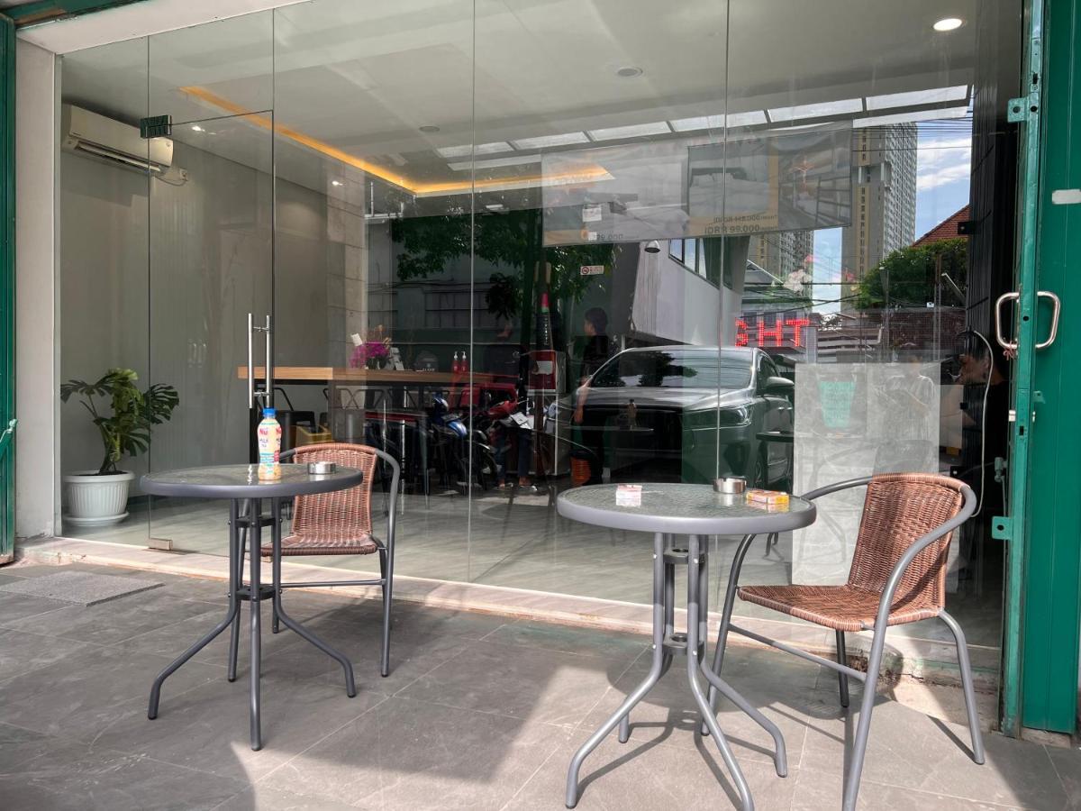 Sleep Studio Hotel City Center سورابايا المظهر الخارجي الصورة