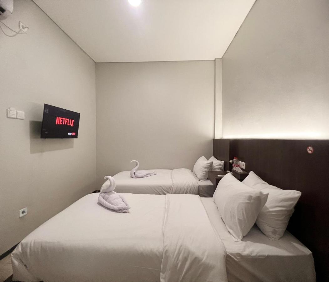 Sleep Studio Hotel City Center سورابايا المظهر الخارجي الصورة